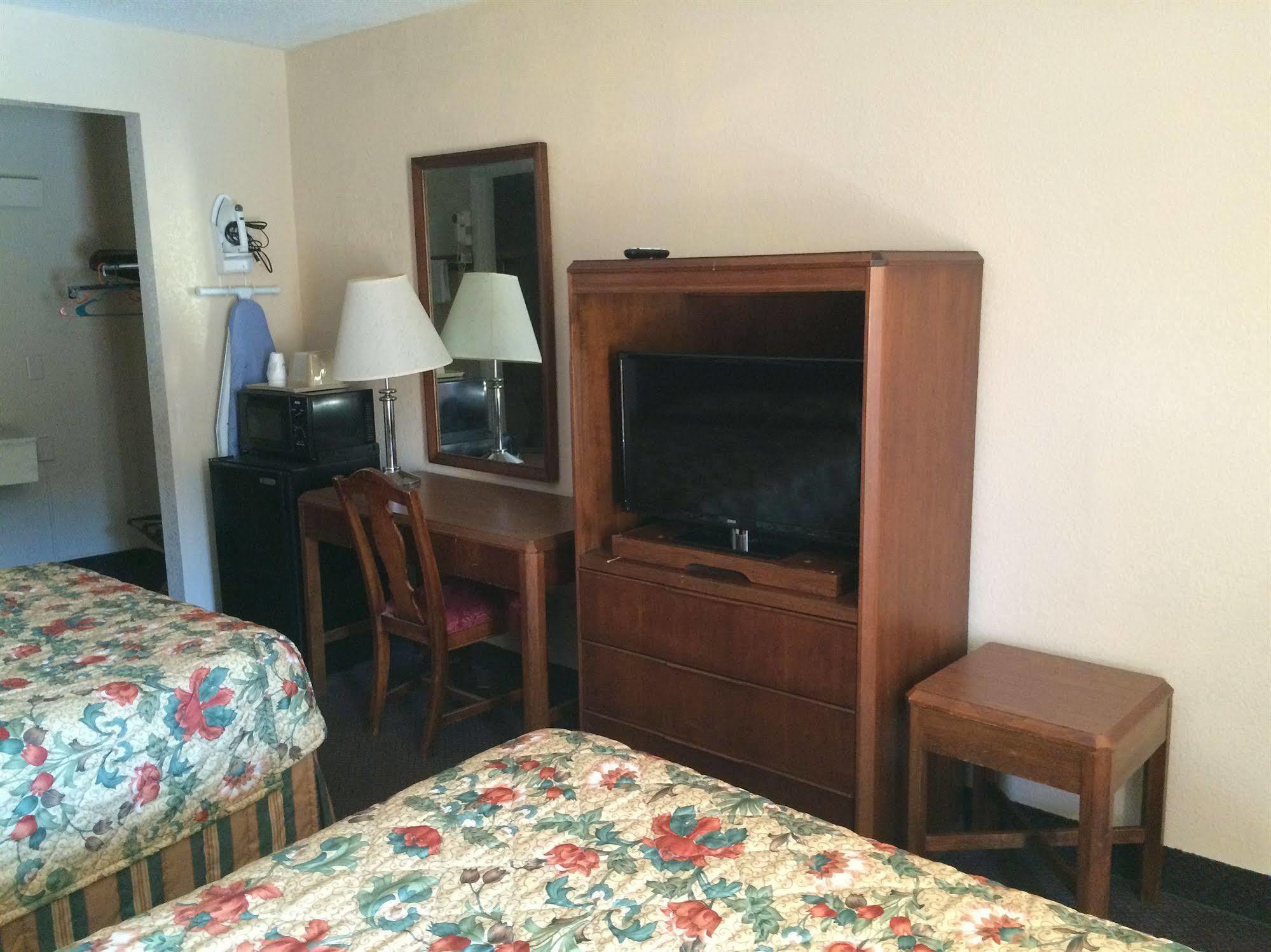 Budget Inn Anderson Bagian luar foto